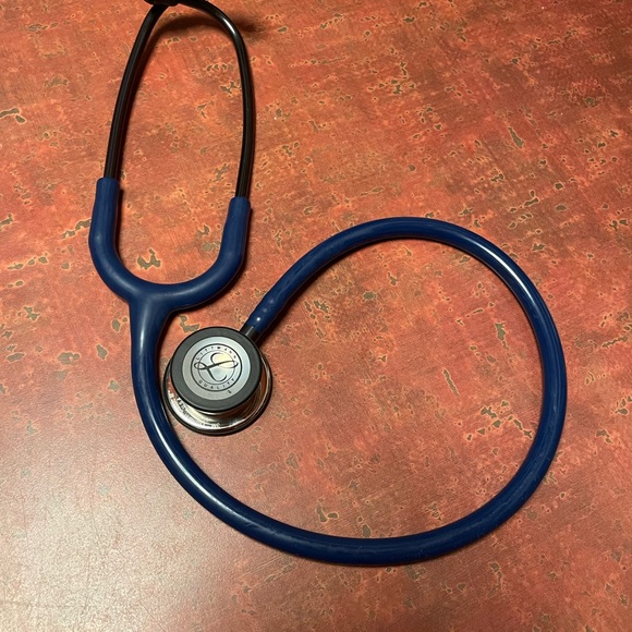Littmann Classic III Stethoscope - Picture 2 of 5